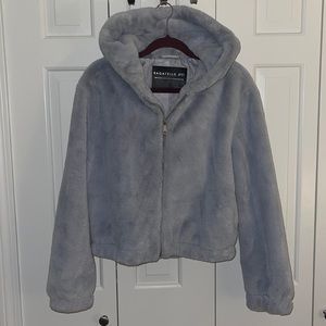 GREY JACKET size L